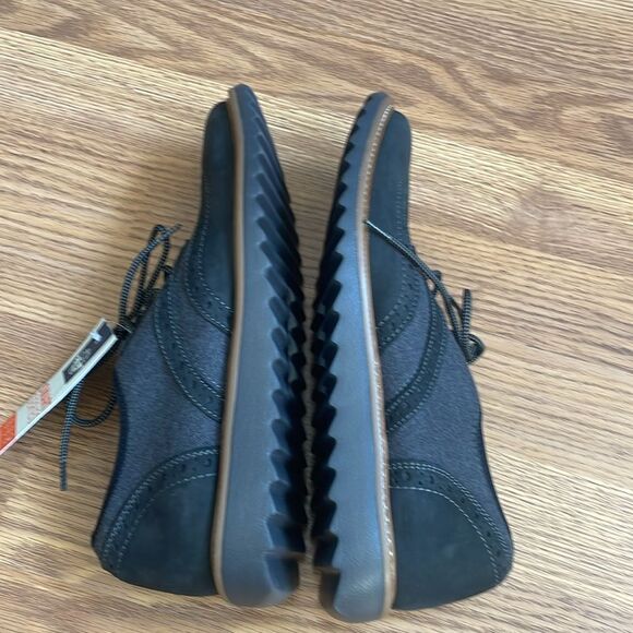 Dockers
Men's Hawking Wingtip Performance Dress Casual Oxfords Size 9M NWT - Picture 9 of 9